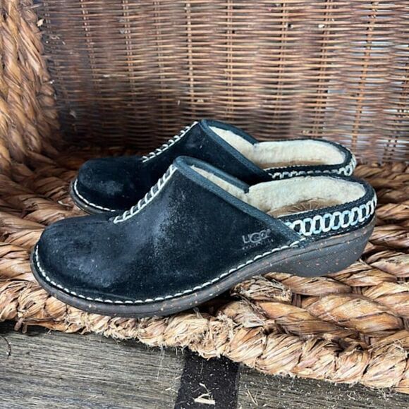 UGG Australia Women's Black Kohala Slipper Comfort Leather Mules Shoes Size 7 - Picture 2 of 8